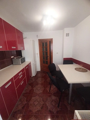 Inchiriez apartament 2 camere, Arad , cartier Micalaca - imagine 7