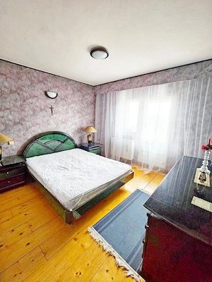 Dorobanților   De închiriat apartament spațios cu 4 camere, etaj 2, centrală proprie - imagine 13