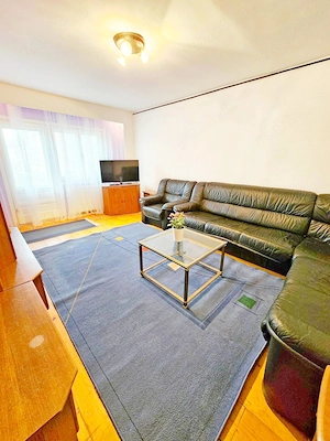 Dorobanților   De închiriat apartament spațios cu 4 camere, etaj 2, centrală proprie - imagine 9