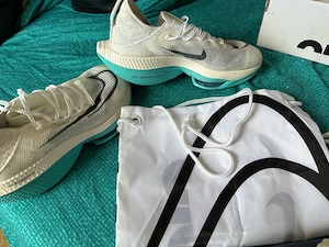 Nike Air Zoom Alphafly NEXT% 2  White Clear Jade    Mărimea 43 (+ Săculeț)