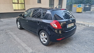 Kia Ceed 1.6 benzină + GPL, 2010   economică - imagine 5