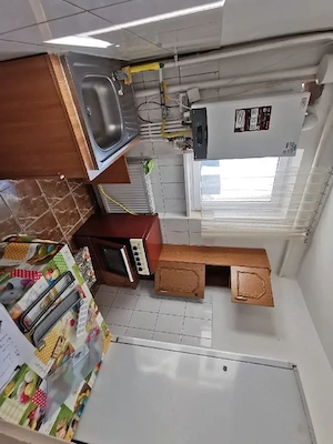 închiriez apartament 3 camere Belvedere Suceava - imagine 3