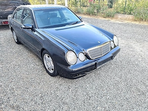 Mercedes-Benz W210 2.2CDI din 2001 (Euro3) - imagine 8