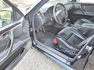 Mercedes-Benz W210 2.2CDI din 2001 (Euro3) - imagine 5