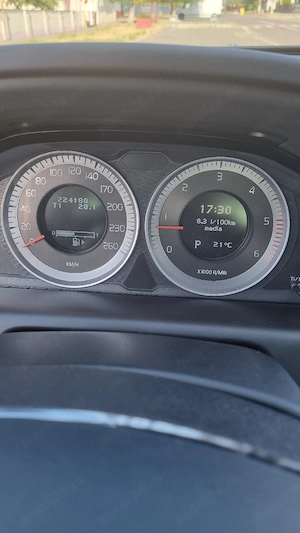 Volvo XC60 2.4 D - imagine 5