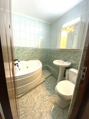 Închiriez apartament cu 2 camere, zona Dristor - imagine 8