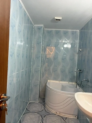 Apartament 2 camere de vânzare 13 Septembrie Parcul Sebastian Etaj 1 Stradal - imagine 7