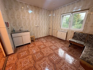 Apartament 2 camere de vânzare 13 Septembrie Parcul Sebastian Etaj 1 Stradal - imagine 5
