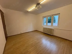 Apartament 2 camere de vânzare 13 Septembrie Parcul Sebastian Etaj 1 Stradal