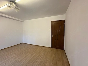 Apartament 2 camere de vânzare 13 Septembrie Parcul Sebastian Etaj 1 Stradal - imagine 6