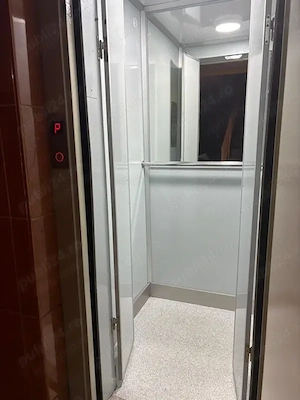 Apartament 2 camere de vânzare 13 Septembrie Parcul Sebastian Etaj 1 Stradal - imagine 2