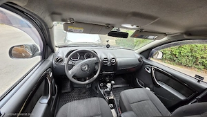 Dacia Duster 2011 4 4,benzina+gpl - imagine 2