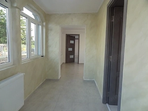 Casă individuală renovată, 5 camere, teren 543 mp Domnești - imagine 5