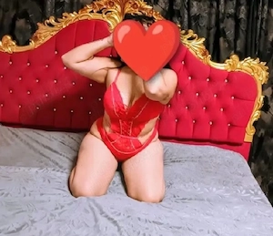 ioana o doamna matura singura in locatie acum am ajuns total diferita de ce cezi zilinica 