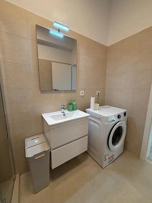 Inchiriez apartament 2 camere, str. Tibles 20A, bloc nou Otopeni - imagine 8