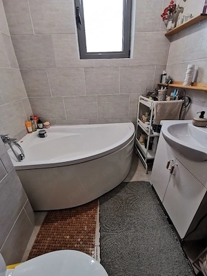 Inchiriez apartament spatios cu 2 camere, cu loc de parcare, Pipera - imagine 9