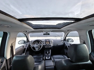 Tiguan 4x4 Automat Fiscal pe loc Distribuție schimbată Fără daune Km reali  - imagine 2