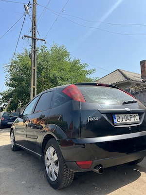 Vând Ford focus 1 - imagine 2