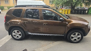 Dacia Duster 2011 4 4,benzina+gpl - imagine 8