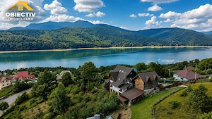 Domeniu de poveste cu panoramă spre lac și Masivul Ceahlău - imagine 14