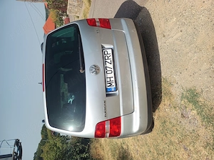 vw touran 2.0 diesel cutie DSG  - imagine 3