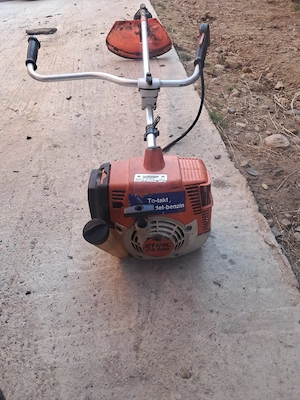 de vanzare motocoasa sthil fs 200