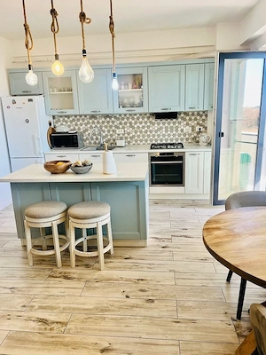 Vând apartament 2 cam. Giroc, Str. Neptun - imagine 7