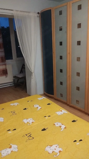 O camera pentru o fata - imagine 3