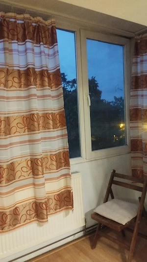 O camera pentru o fata - imagine 5