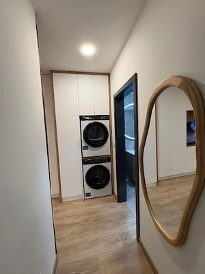 Inchiriez apartament central, parcare inclusa, dotari premium, prima inchiriere - imagine 10