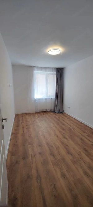 Apartament 2 camere decomandat - imagine 8