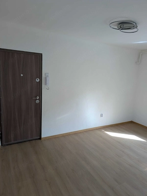 Vând Apartament 2 camere, complet renovat, Zona Soarelui - imagine 8