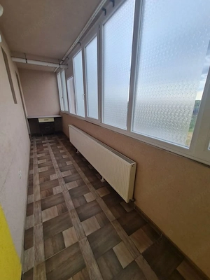 Vand apartament 2 camere in Giroc - imagine 8