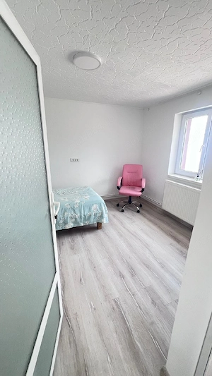 Casă în Murfatlar   2 intrări, curte proprie | vânzare sau schimb cu apartament în Constanța - imagine 7
