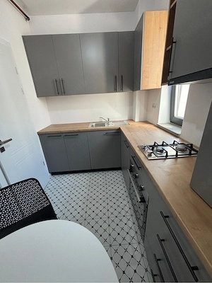 Inchiriez apartament 2 cam nou, zona Campus - imagine 9