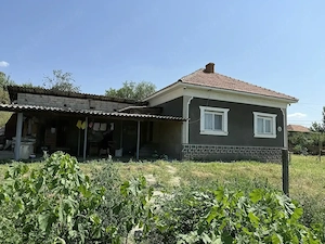 Casă de vânzare 