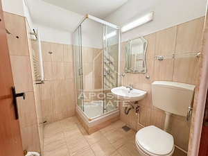 Apartament 2 camere, renovat, centrala proprie, Generala 2, Hunedoara - imagine 10