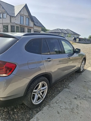 Vând BMW X1 Sdrive 18D ,stare perfecta. - imagine 2