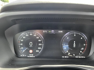 cand Volvo XC 40 diesel -Automatic - imagine 6