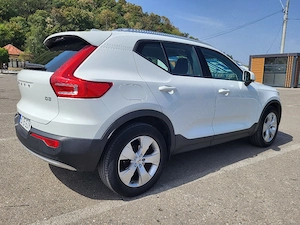 cand Volvo XC 40 diesel -Automatic - imagine 4