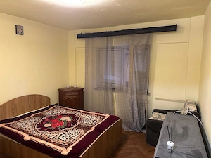Închiriez apartament
