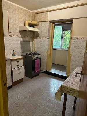 Închiriez apartament - imagine 5