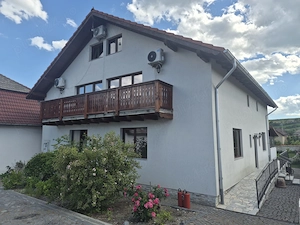 Imobil cu parcare și zone de relaxare de închiriat - imagine 10