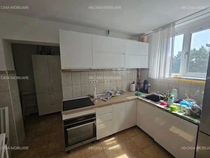 Apartament 3 camere, etaj intermediar, Complexul Studențesc, Sala Olimpia, comision 0% - imagine 9