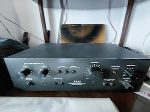 Amplificator cu boxe