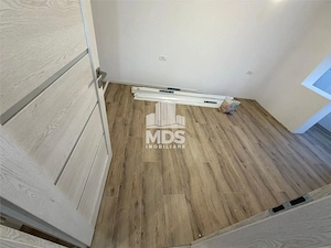 Decomandat cu 2 bai la etajul 1 renovat recent nou - imagine 6