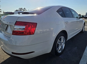 Skoda Octavia 2019 - imagine 2