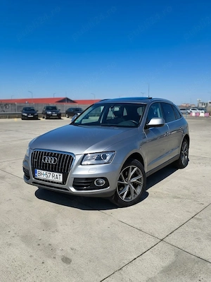 Vând Audi Q5 2.0 TDI Haldex quattro 143 CPF   Panoramic, Keyless Go Entry, Side Assist, Bi-Xenon - imagine 8