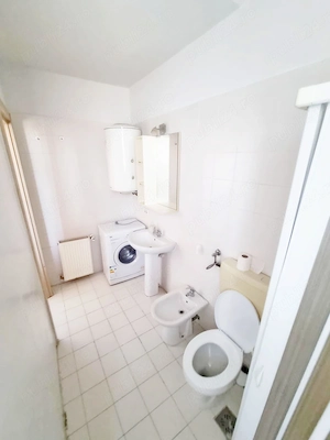 Zona Complexul Studențesc   De închiriat apartament cu 1 cameră, etaj 3, bloc an 2000, centrală prop - imagine 9