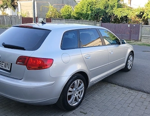 Audi A3 SportBack 1.9 TDI   2006 E4 - imagine 5